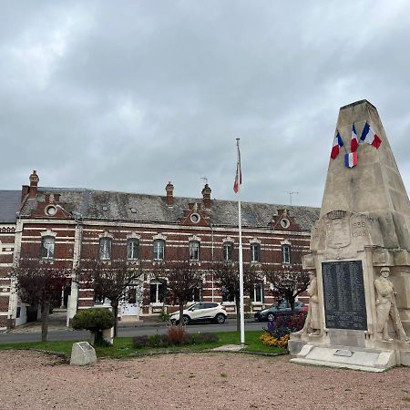 Le Conde Hotel Montdidier  Kültér fotó